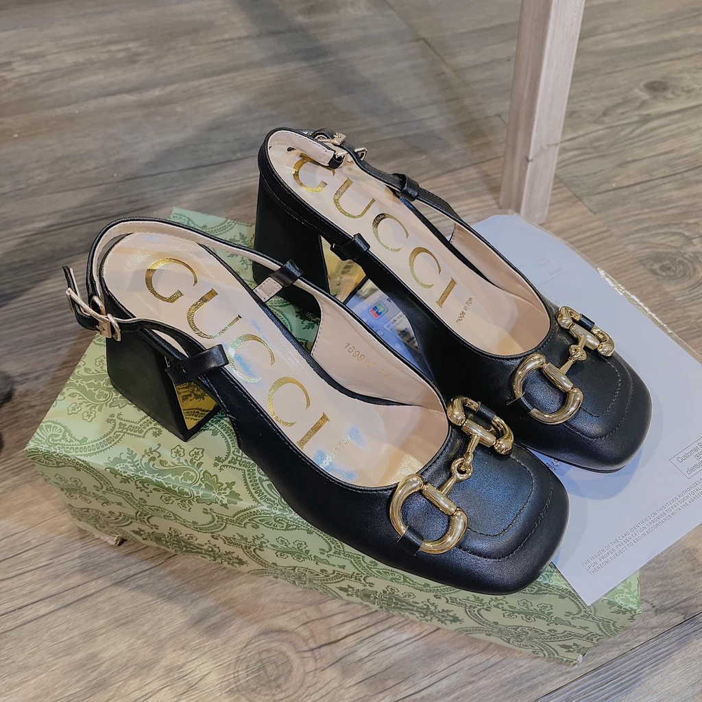 Sandal Gót Vuông Khóa D SD2062