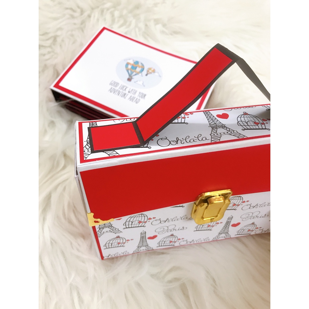 Scrapbook hình chiếc túi xách độc lạ chứ 50 hình