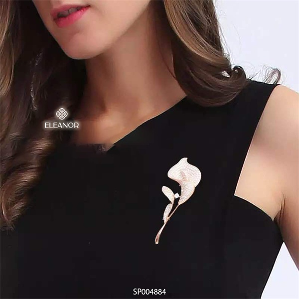 Ghim cài áo nam nữ Eleanor Accessories hình hoa đính đá phụ kiện trang sức thời trang 4884