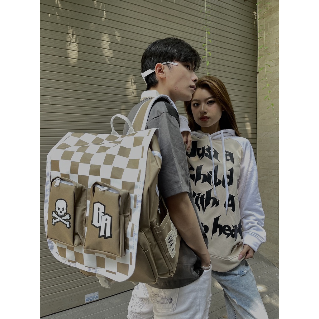 Balo đi học Banawa nam nữ sọc caro unisex có ngăn đựng laptop - Statement Backpack - Màu Kem