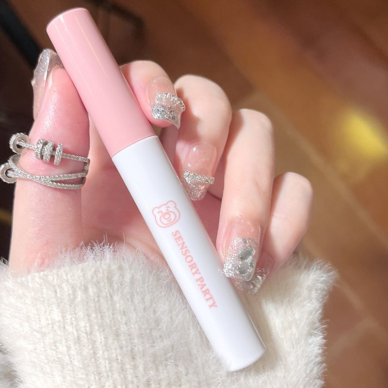 Set 6 Thỏi Son Sáp Tông Dâu Tây Và Gấu Đáng Yêu