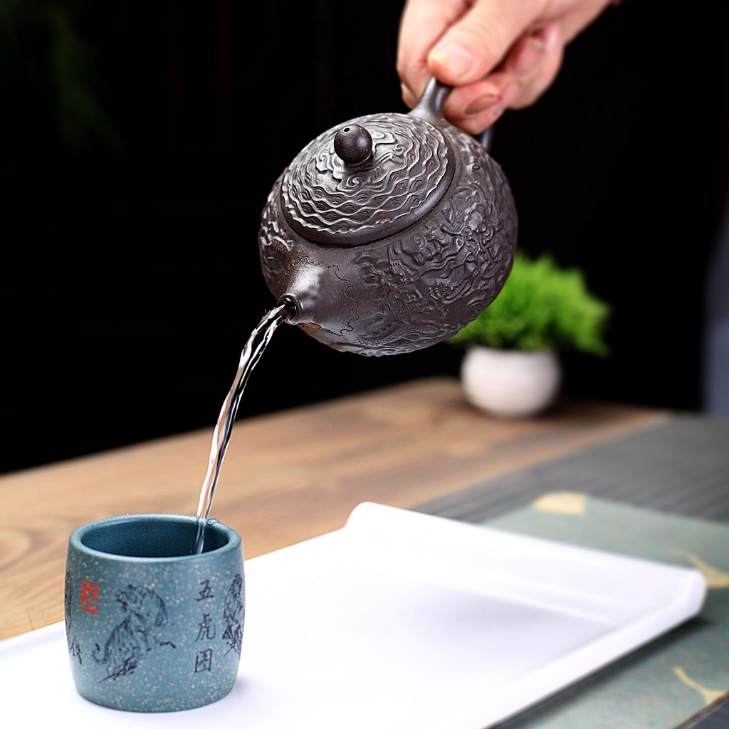 Ấm Tử Sa Nghi Hưng Tây Thi Văn Long 300 ml (Hắc Kim Sa)