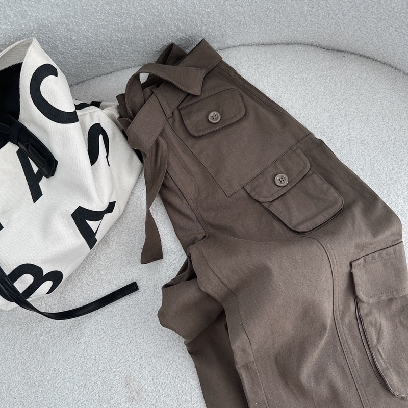 SÉT ÁO CROPTOP TAY DÀI + QUẦN TÚI HỘP KAKI