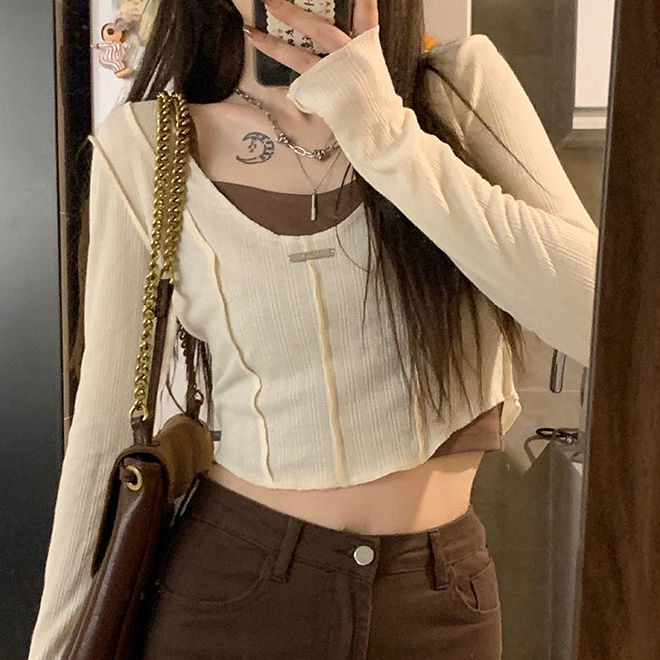 Áo Croptop Tay Dài Cổ Tròn+ Áo ba lỗ hai dây Hở Vai Thời Trang Dành Cho Nữ Phong Cách Hàn Quốc