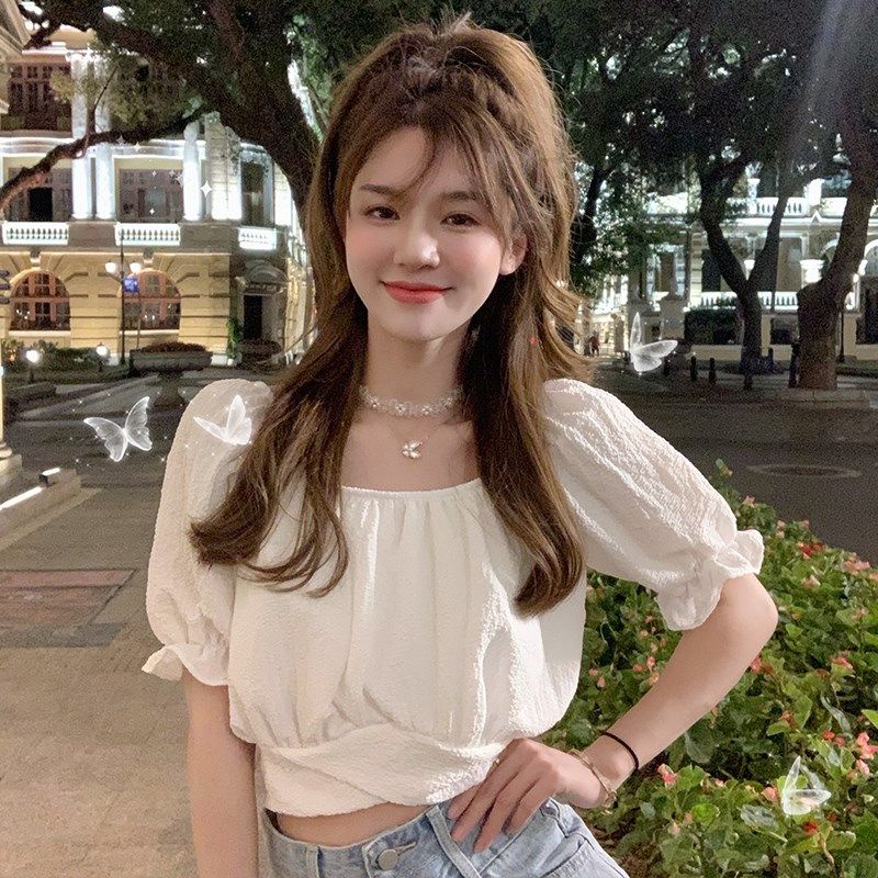 Áo Sơ Mi Tay Ngắn Cổ Vuông Dáng Rộng In Họa Tiết Hello Kitty Thời Trang Mùa Hè Xinh Xắn Cho Nữ