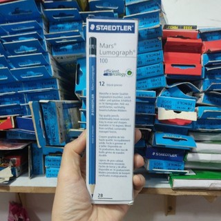 Bút chì Artline nhật.