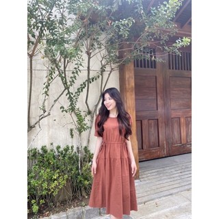 Đầm thô vân rút dây