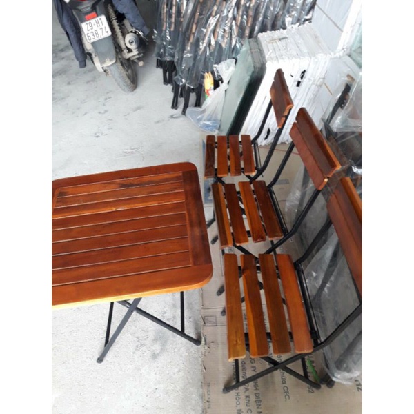(Xưởng sản xuất)Bộ bàn ghế gỗ cao cấp pansipan gấp gọn ghế gỗ cao su chân sắt sơn tĩnh điện.Sỉ Alo 0989251710