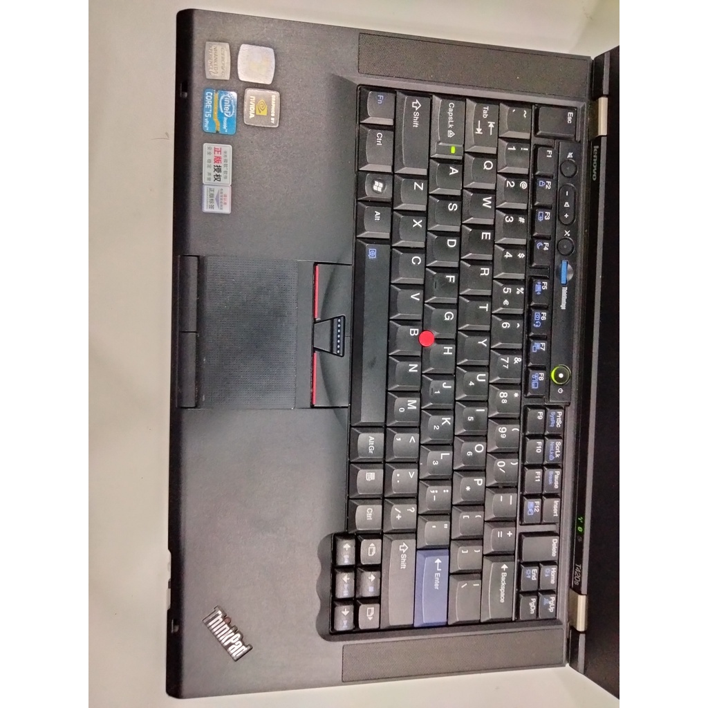 LAPTOP LENOVO THINKPAD T420S, CPU I5 – 2520M, RAM 4GB, SSD 128GB , MÀN HÌNH HD- GIÁ CỰC KHỦNG