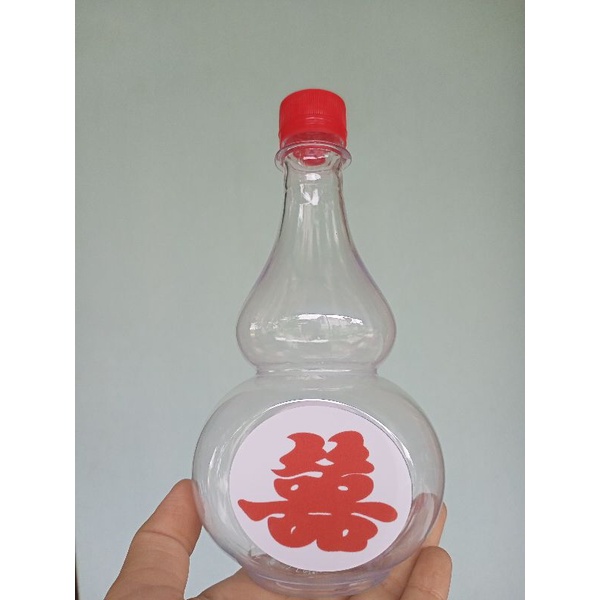Chai nhựa hồ lô 500ml kèm nắp kèm chữ hỷ chống nước