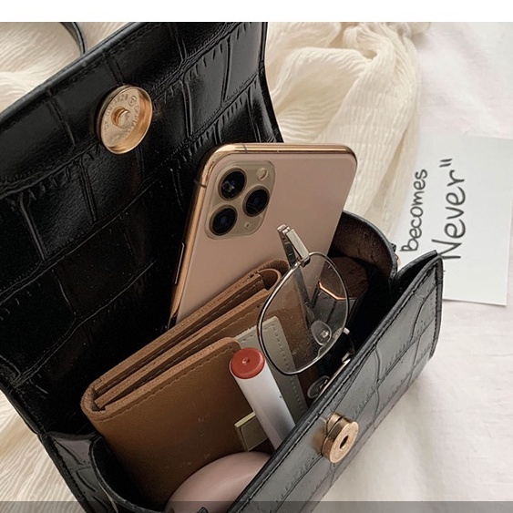 Túi Xách Nữ Giá Rẻ ♥️FREESHIP♥️ Túi Đeo Chéo Nữ Vân Da Rắn Tặng Kèm Khăn 355