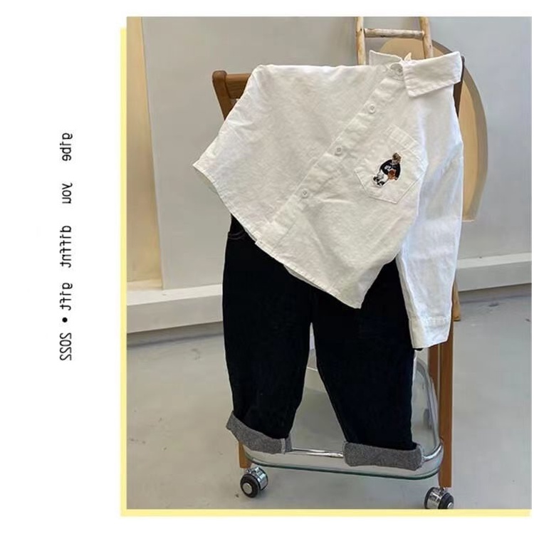 Nhật bản hàn quốc quần áo trẻ em bé trai mùa xuân thu áo sơ mi cotton trẻ em áo sơ mi trắng phiên bản hàn quốc gấu thêu dài tay áo sơ mi kẻ sọc