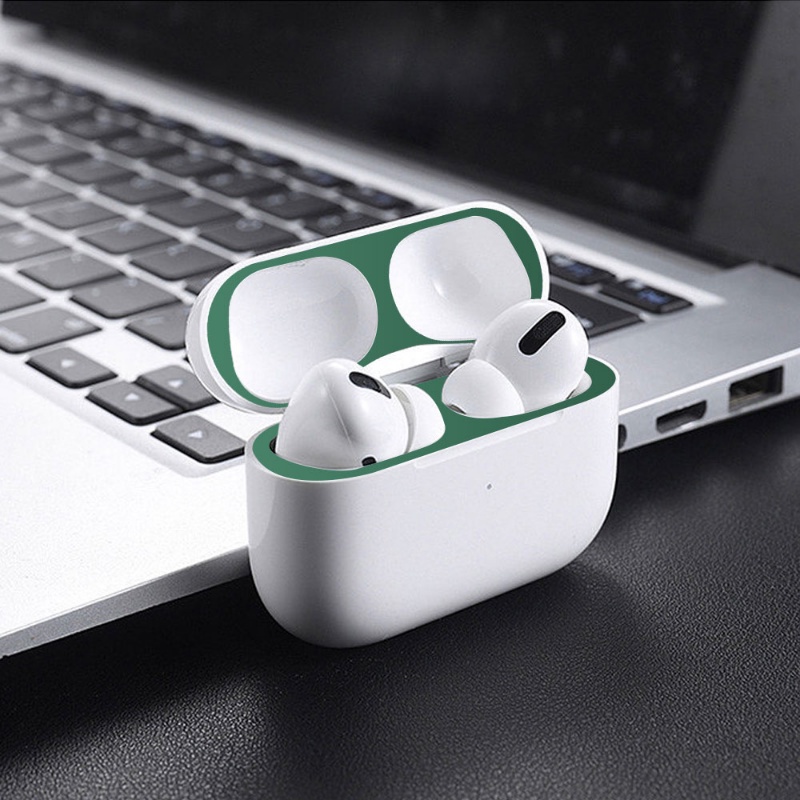 Miếng Dán Kim Loại Chống Bụi Sang Trọng Cho Hộp Sạc Tai Nghe AirPods Pro2