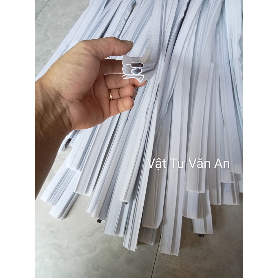 Roăng Tủ Lạnh Kiểu Gài , bắt vít dài 1m8