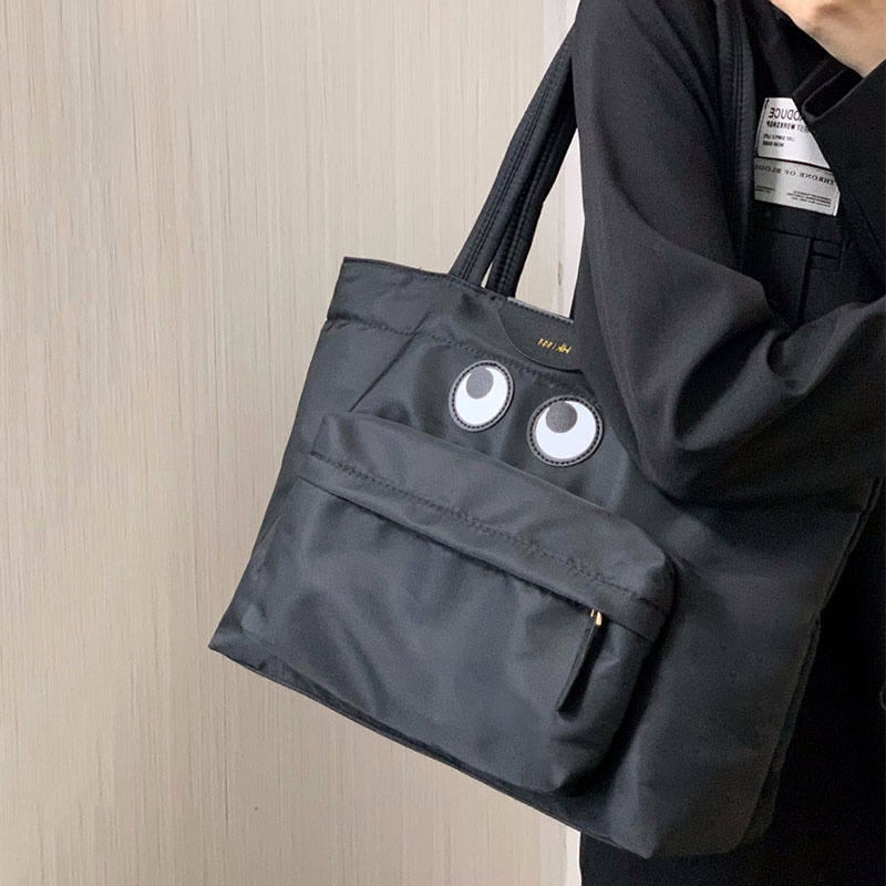 Túi Đeo Vai niche Sức Chứa Lớn Bằng nylon In Họa Tiết Mặt Cười Cho Nữ