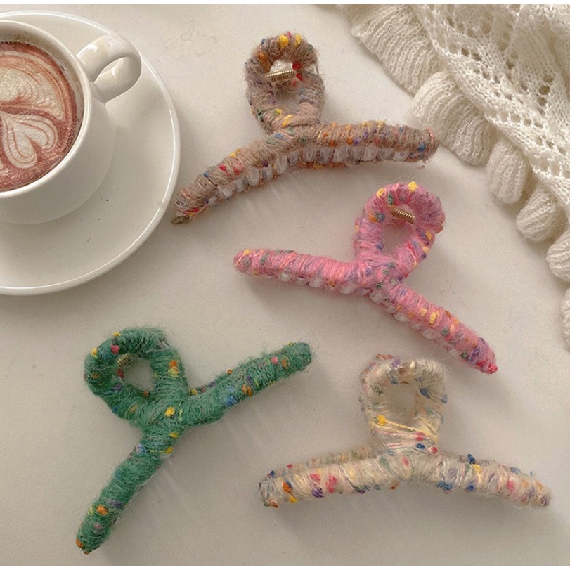 Kẹp Tóc Hình Cá Mập Phủ Lông Thời Trang Thu Đông Mới 2022