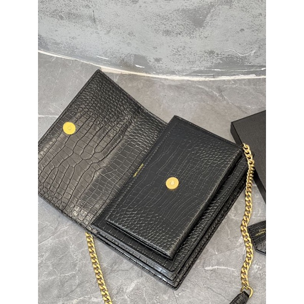 Túi đeo chéo nữ Suset vân cá sấu phom dàu dặn sz22x16 lót trong 2 ngăn fullbox