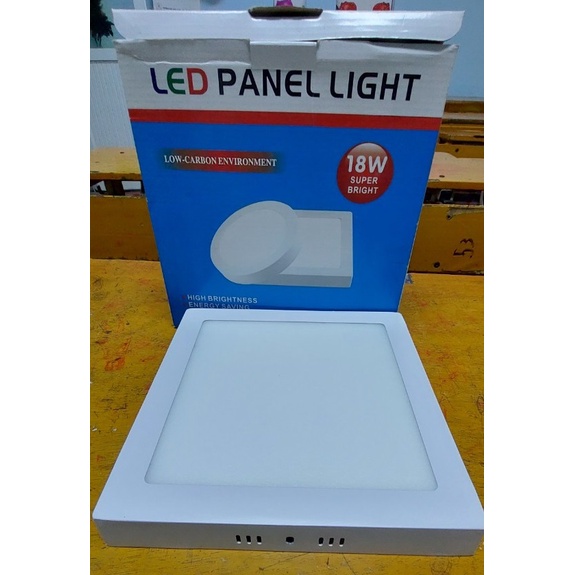 Đèn led ốp trần hình vuông công suất 18w ánh sáng vàng giá rẻ