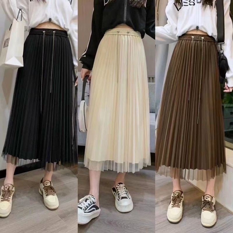Chân váy xếp ly ren dây xích