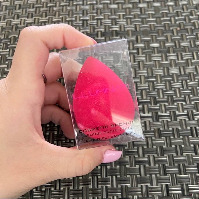 Bông Mút Illuminati Sale 80%