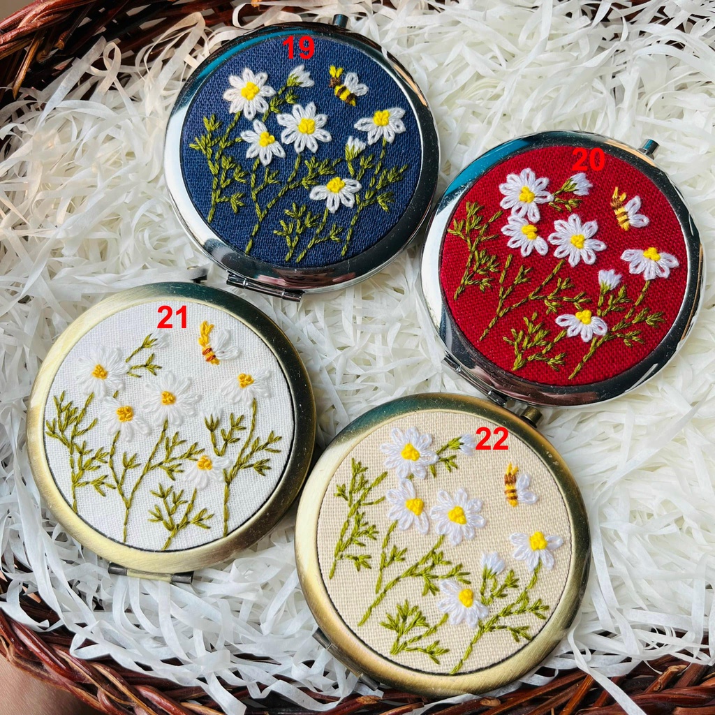Gương thêu tay mini, quà tặng handmade cao cấp