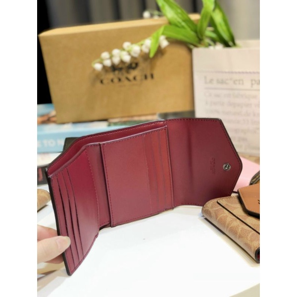 VÍ COACH NẮP NHỌN SIÊU CƯNG