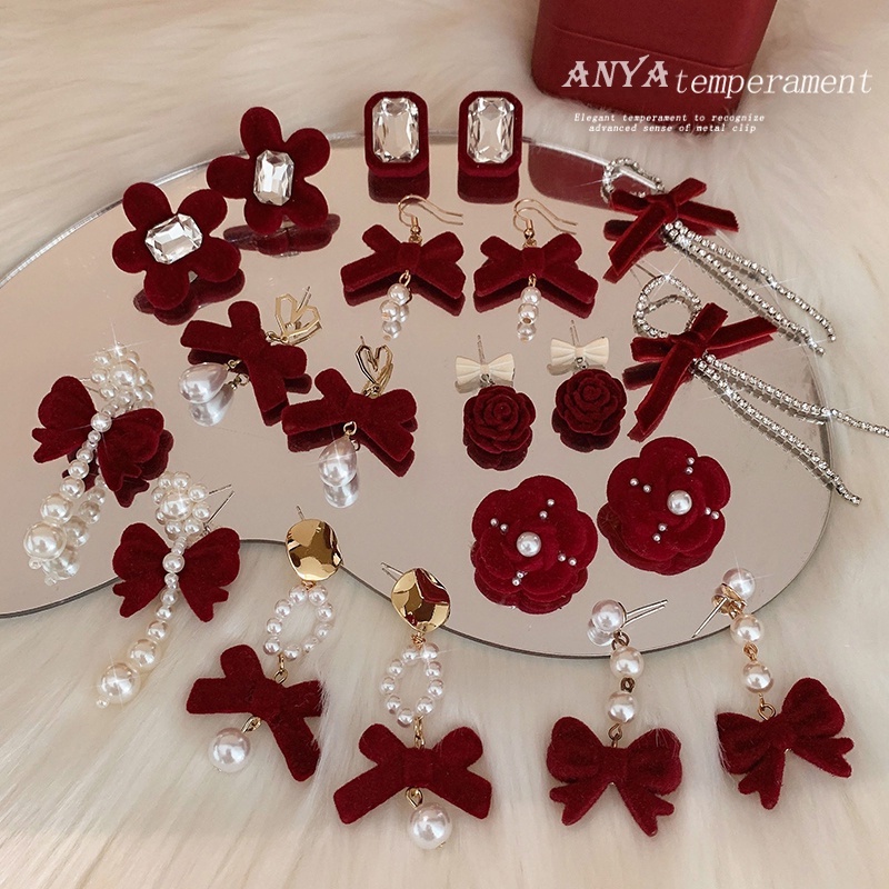 Bông Tai Mạ Bạc 925 Đính Ngọc Trai Thời Trang Thu Đông Cho Nữ