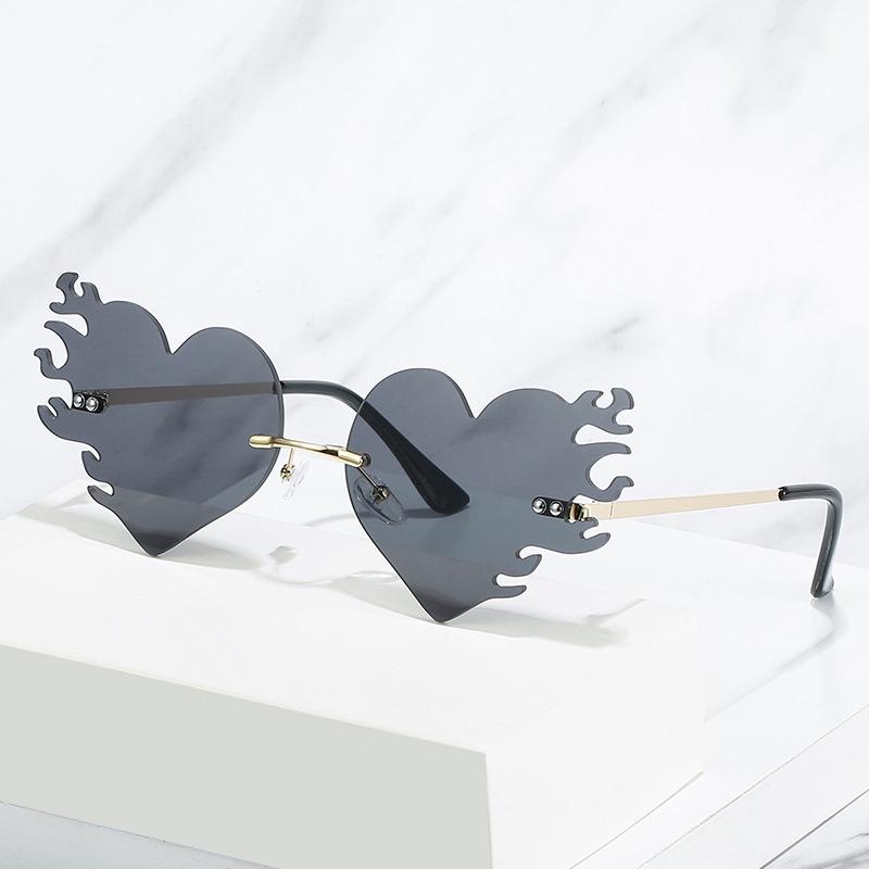 (AIMURUSI) COD Kính Mát Hình Trái Tim Nhiều Màu Sắc Phong Cách Vintage Phương Tây Thời Trang Cho Nam Nữ