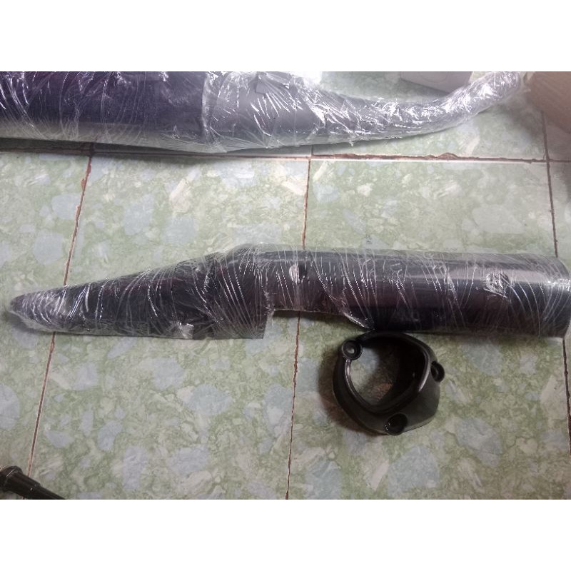 Ốp pô Ex 150 Full đen Gắn pô Zin Ex 150  Uma 123 . King Drag ...vv.