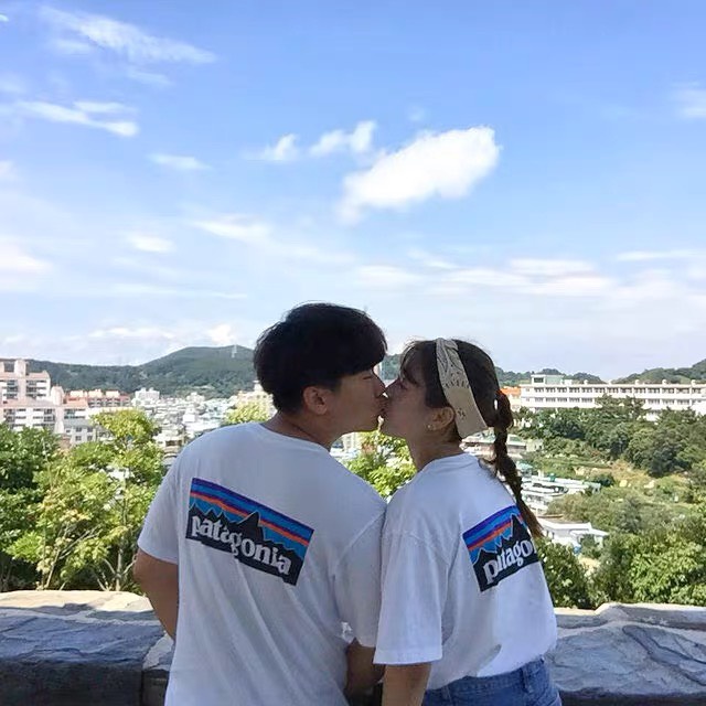 Áo Thun Patagonia mặc phong cách trẻ trung, nam nữ mặc form cực đẹp