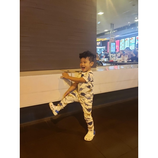 Set bộ khủng long Oldnavy size 2T 3T