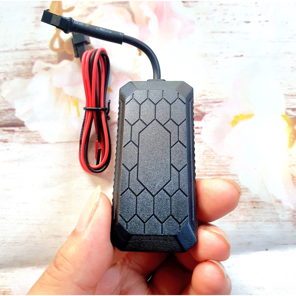 Định vị GPS chống trộm oto xe máy,chính xác 99%, App dễ sử dụng kèm nhiều tính năng