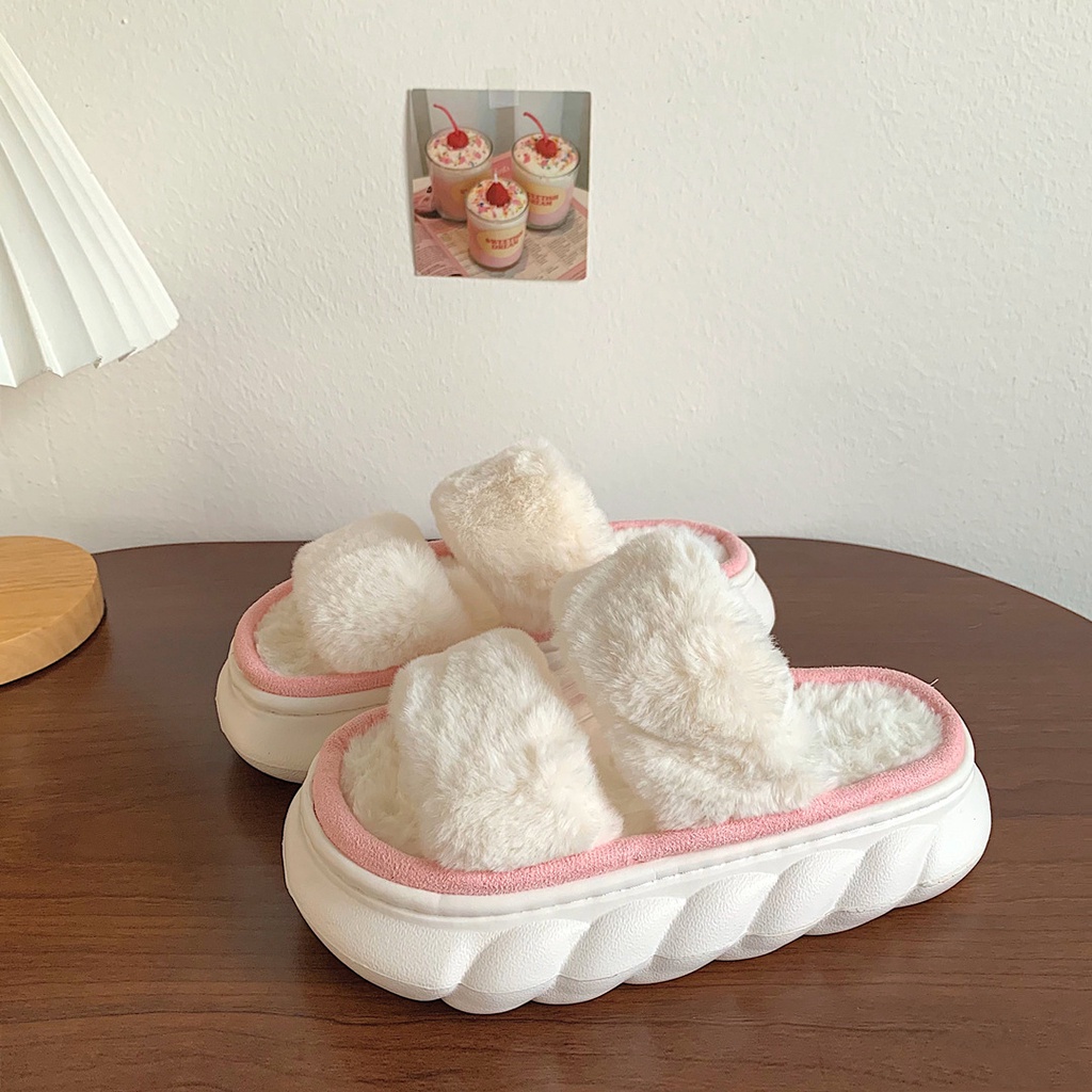 Dép Bông Đi Trong Nhà Đế Dày Chống Trượt Hình Trái Tim Xinh Xắn Cho Bé Gái