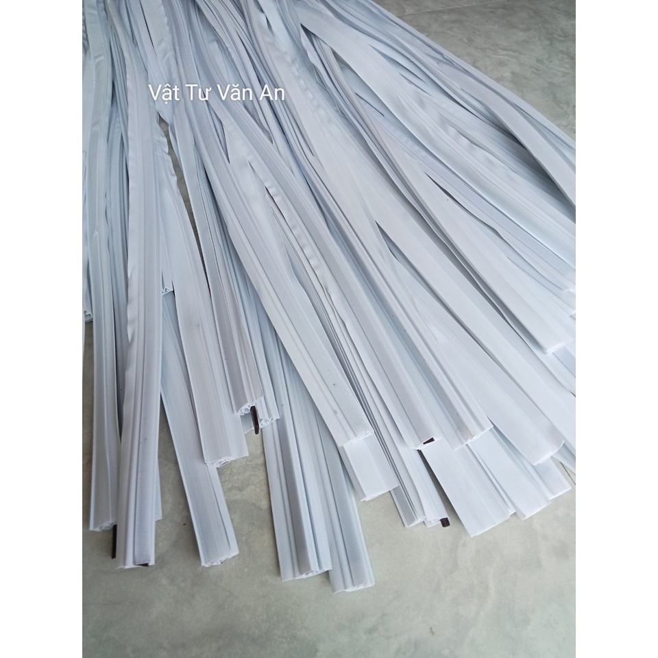 Roăng Tủ Lạnh Kiểu Gài , bắt vít dài 1m8