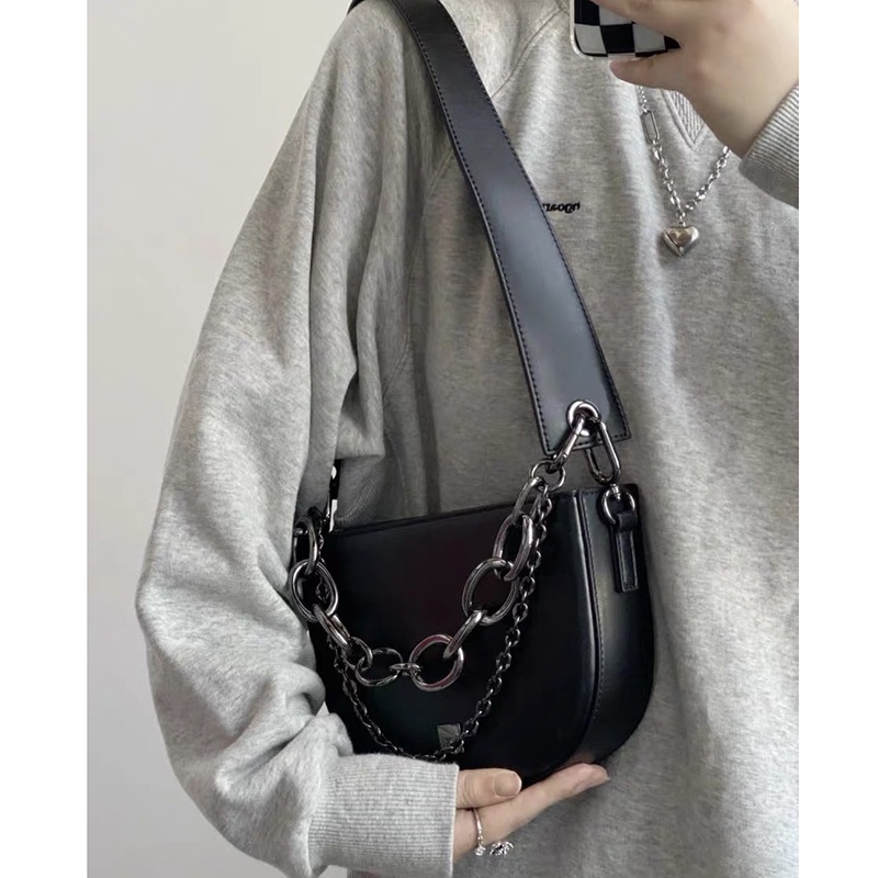 Ielgy Túi Xách Đeo Chéo Hình Bán Nguyệt Màu Đen Phối Dây Xích Thời Trang Cho Nữ