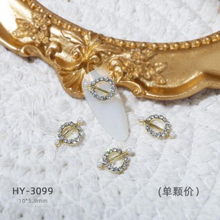 Charm đính móng mã 30 31