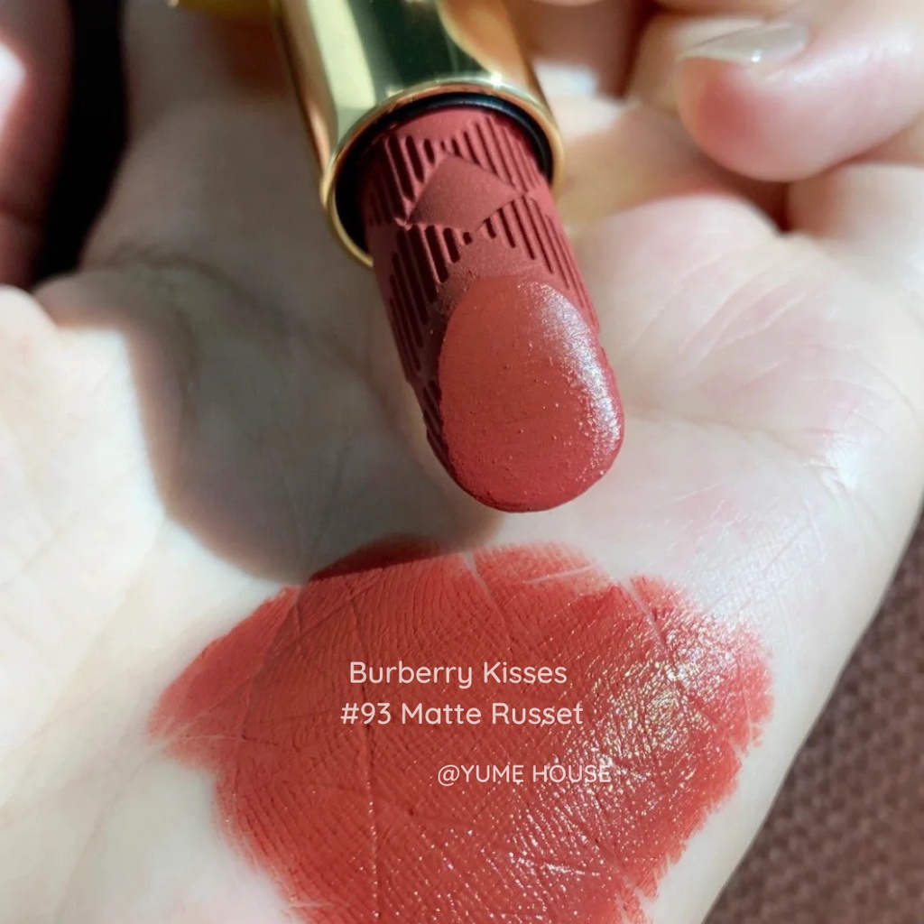 Son Burberry Kisses #93 Matte Russet vỏ vàng new 2022
