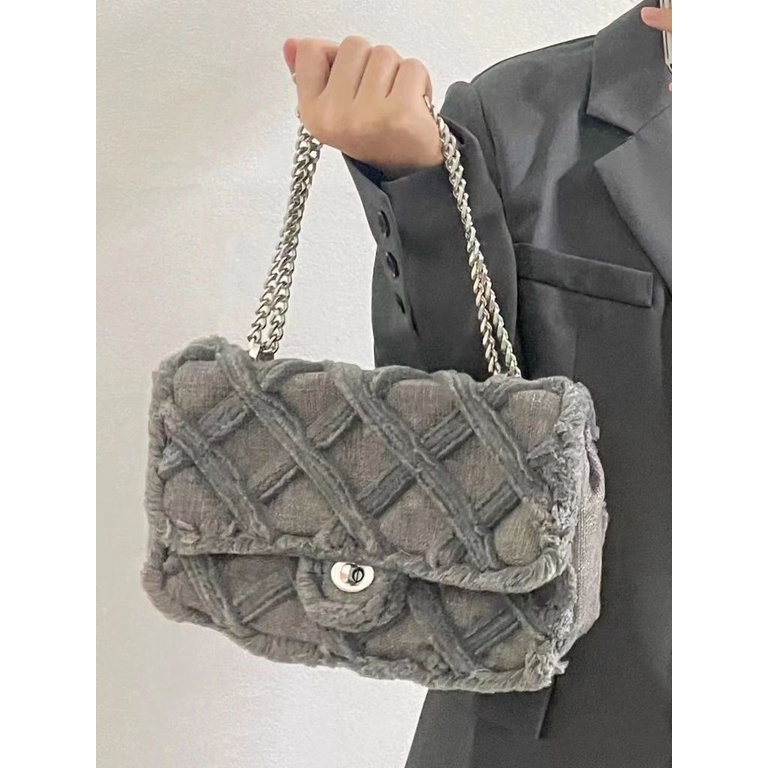 Túi Đeo Chéo Vải Canvas Phối Dây Xích Thiết Kế Hình Thoi Nhỏ Xinh Thời Trang Cho Bạn Gái