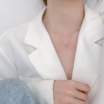 Vòng cổ Mặt Tròn Thiết Kế Thời Trang Cho Nữ