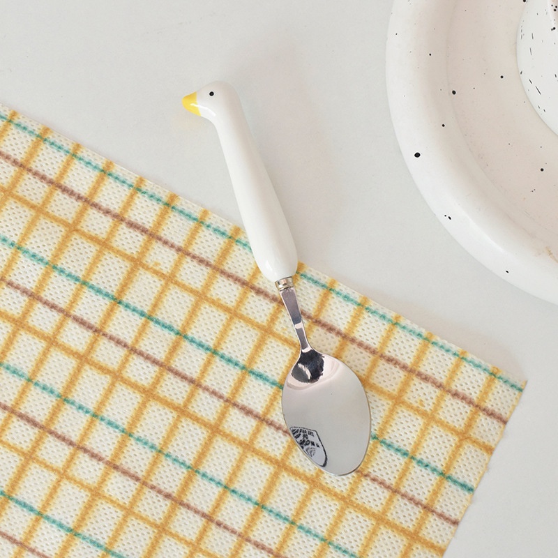 Muỗng ăn kiểu dáng vịt trắng cute - UniLabel