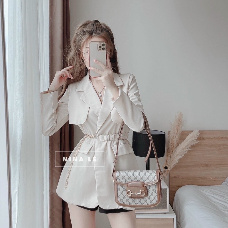 Sét bộ thời trang nữ mặc đi chơi chất tuyết mưa áo khoác vest tay dài kèm nịt mix quần đùi trong công sở