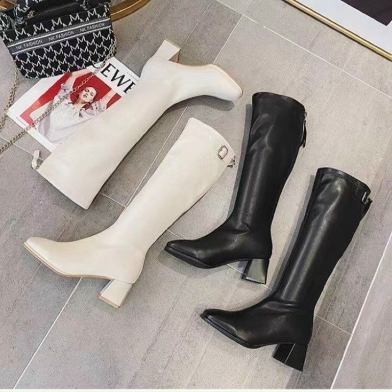 Bốt đùi đế cao 5cm có khuy cài cạnh cực xinh