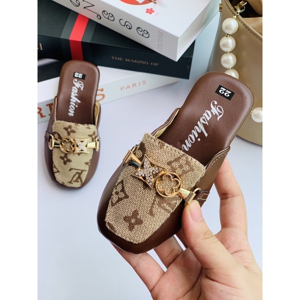 Sục  Bé Gái SKU2022