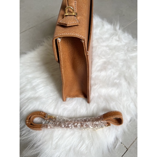 Túi xách nữ Courriege