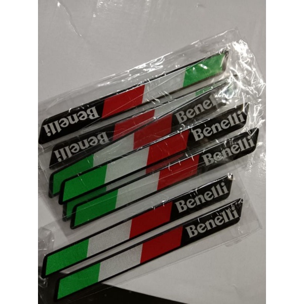 Tem cờ ý Benelli( 1 cặp )
