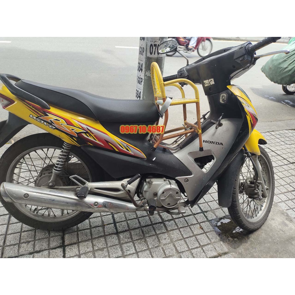 Ghế mây dựa em bé xe số, tay ga
