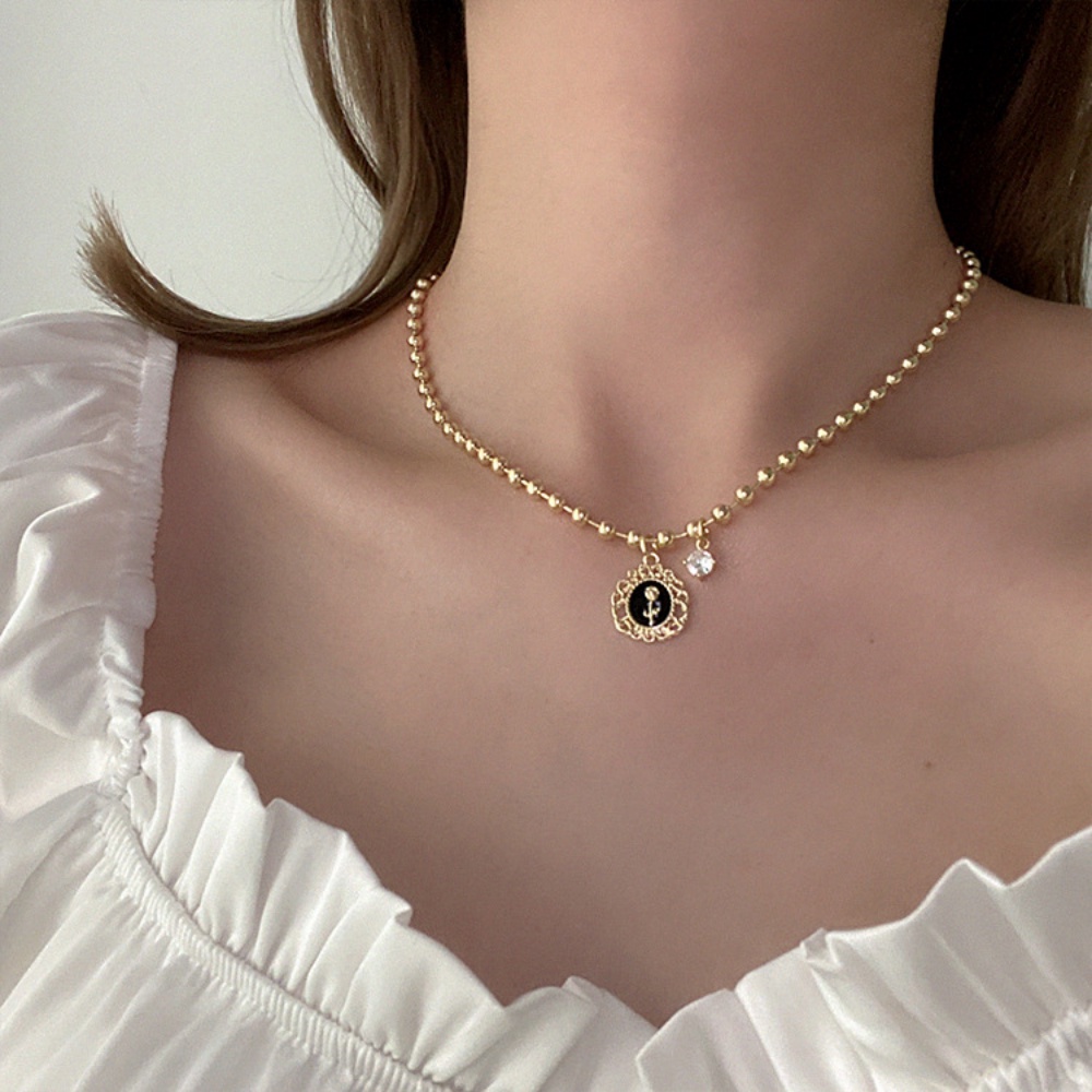 Vòng Cổ Choker Ren Hoa Phối Hạt Kim Loại Phong Cách Hàn Quốc Đơn Giản Cho Nữ