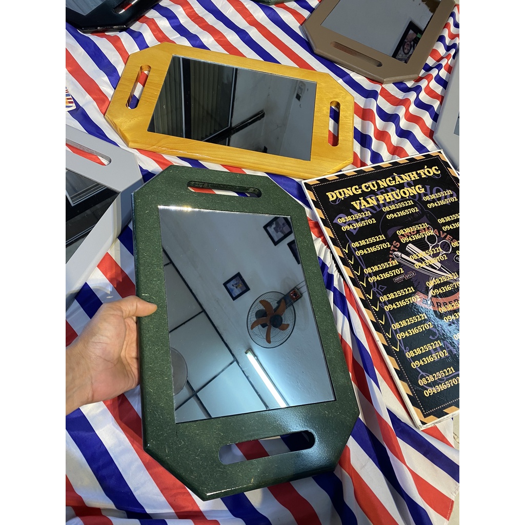 GƯƠNG SOI GÁY BARBERSHOP