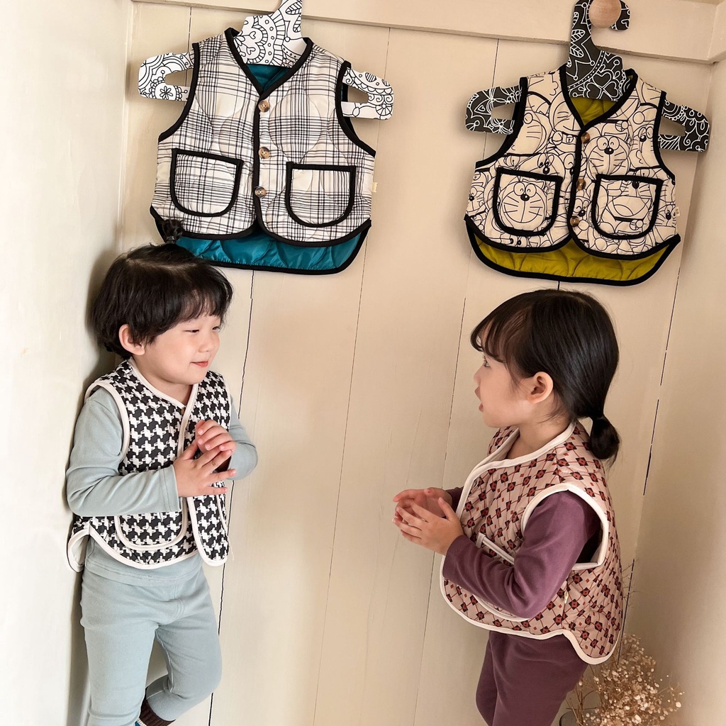 Áo Khoác Ghi Lê Không Tay Chất Liệu Cotton Dày Dặn Họa Tiết Sọc Caro Phong Cách Hàn Quốc Thời Trang Thu Đông Mới Cho Bé Trai Và Gái