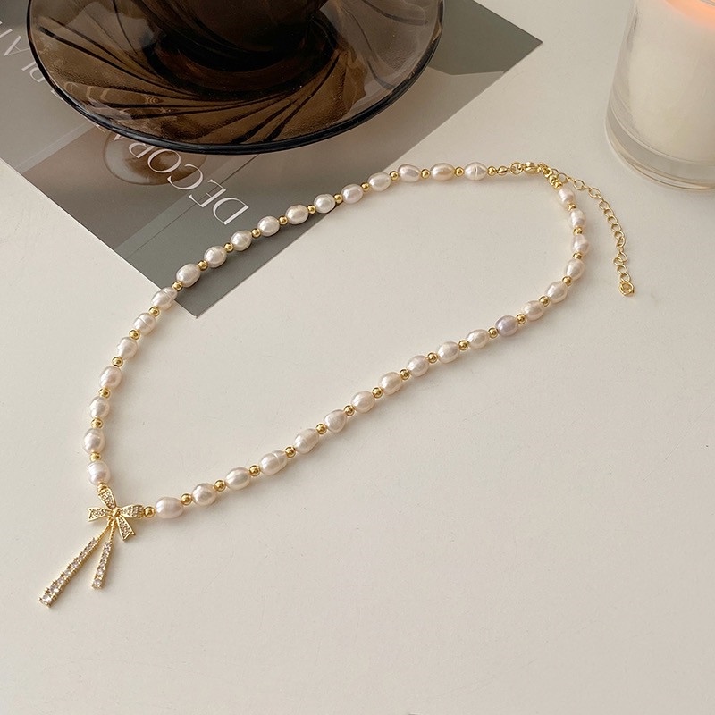 Vòng cổ Ngọc Trai Mặt Nơ Đính Đá Thời Trang